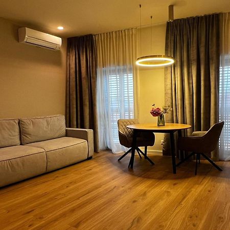 La Boheme Corbeanca - Partener Therme Ostratu Екстериор снимка